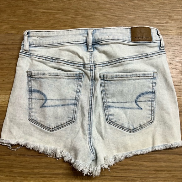 American Eagle Next Level Shorts - Light Wash - Picture 3 of 8